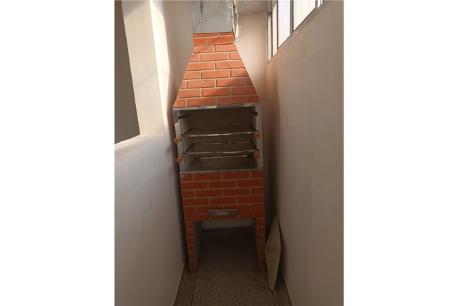 Sala Comercial para Alugar, 120 m² em Parque Rodrigo Barreto - Arujá