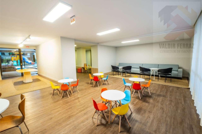 Imagem Apartamento com 2 Quartos à Venda, 71 m² em Centro - Florianópolis