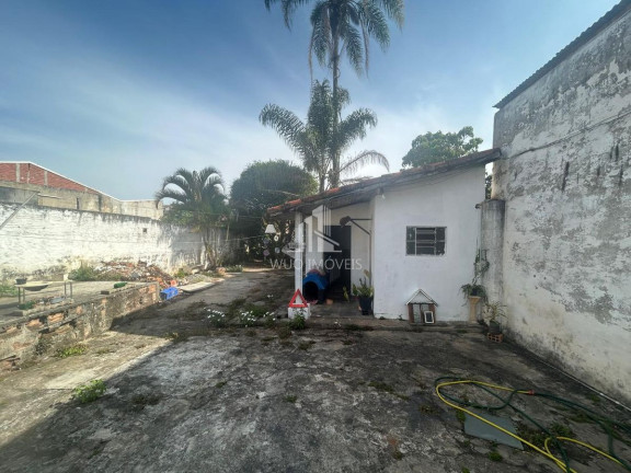Imagem Casa com 6 Quartos à Venda, 216 m² em Centro - Santa Branca Imagem Casa com 6 Quartos à Venda, 216 m² em Centro - Santa Branca