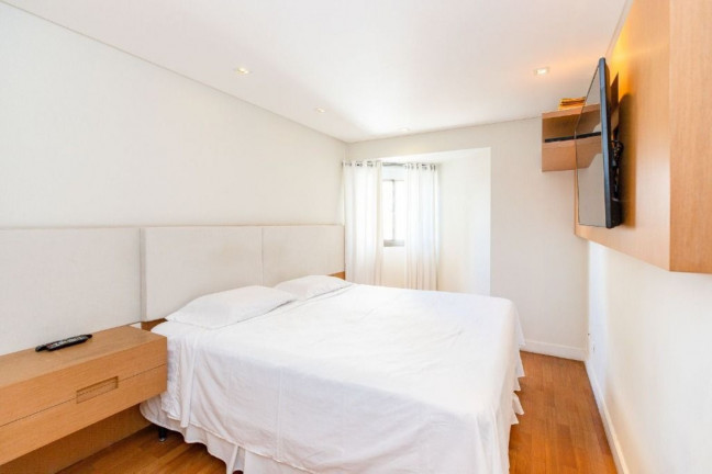 Imagem Imóvel com 3 Quartos à Venda, 180 m² em Moema - São Paulo Imagem Imóvel com 3 Quartos à Venda, 180 m² em Moema - São Paulo