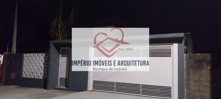 Casa com 3 Quartos à Venda,  em Pontal De Santa Marina - Caraguatatuba