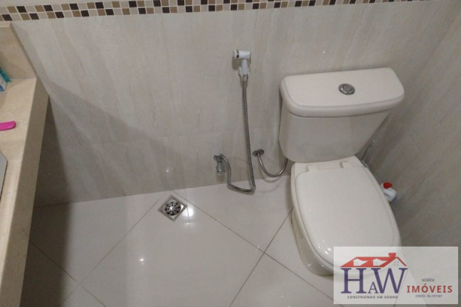 Imagem Casa com 3 Quartos à Venda, 100 m² em Jardim América - Rio De Janeiro Imagem Casa com 3 Quartos à Venda, 100 m² em Jardim América - Rio De Janeiro