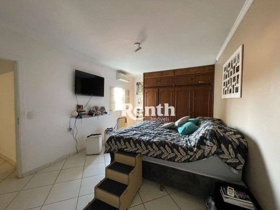 Imagem Casa com 3 Quartos à Venda, 400 m² em Santana - Rio Claro