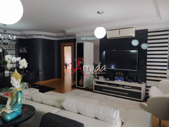 Imagem Apartamento com 3 Quartos à Venda, 184 m² em Centro - Cascavel