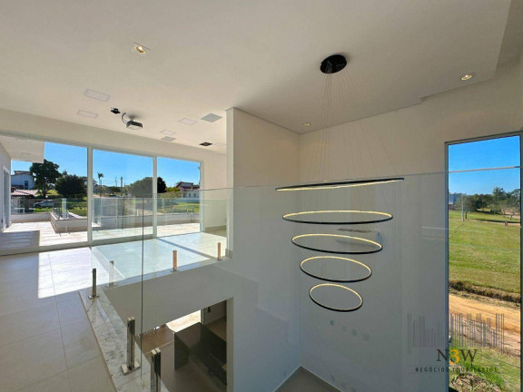 Imagem Casa com 4 Quartos à Venda, 256 m² em Condomínio Ninho Verde Ii - Pardinho Imagem Casa com 4 Quartos à Venda, 256 m² em Condomínio Ninho Verde Ii - Pardinho