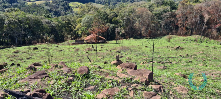 Imagem Chácara com 3 Quartos à Venda, 250 m² em Centro (canguera) - São Roque