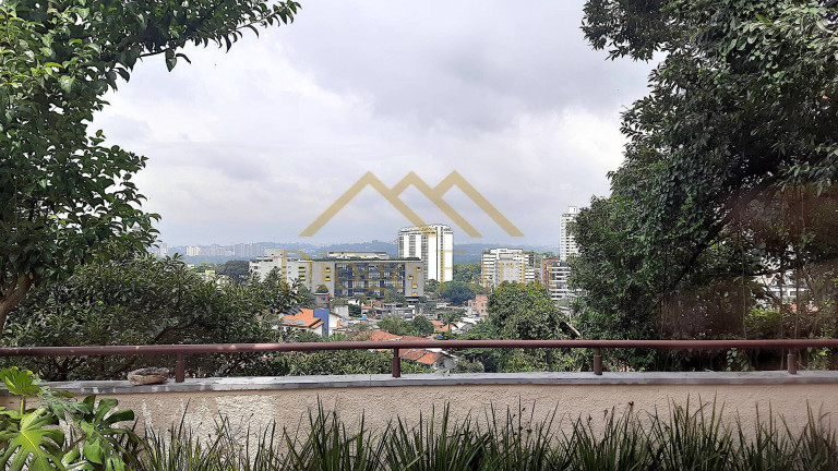 Foto do imóvel Casa de Condomínio com 3 Quartos à Venda, 211 m² em Vila Madalena - São Paulo