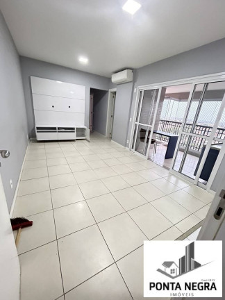 Apartamento com 3 Quartos para Alugar, 90 m² em Ponta Negra - Manaus