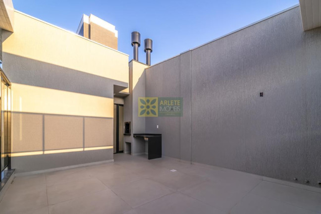 Imagem Cobertura com 3 Quartos à Venda, 151 m² em Mariscal - Bombinhas