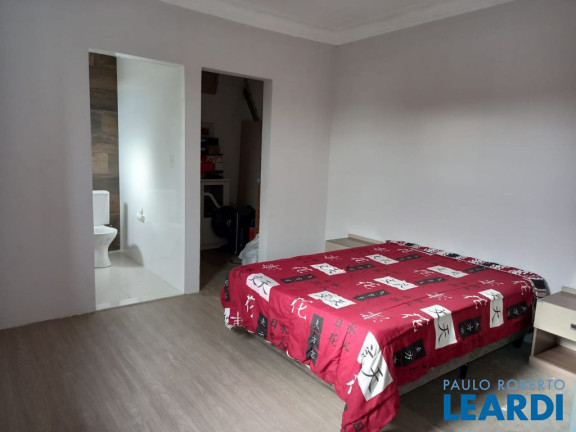 Imagem Sobrado com 2 Quartos à Venda, 105 m² em Vila Sacadura Cabral - Santo André
