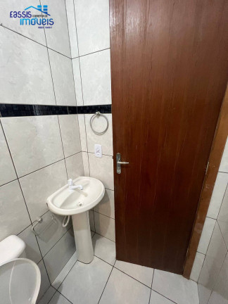 Imagem Casa com 1 Quarto para Alugar, 29 m² em Guaraituba - Colombo Imagem Casa com 1 Quarto para Alugar, 29 m² em Guaraituba - Colombo