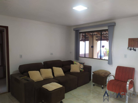 Imagem Casa com 3 Quartos à Venda, 715 m² em Canadá - Cascavel Imagem Casa com 3 Quartos à Venda, 715 m² em Canadá - Cascavel