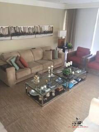 Imagem Casa com 4 Quartos à Venda, 561 m² em Alphaville - Santana De Parnaíba Imagem Casa com 4 Quartos à Venda, 561 m² em Alphaville - Santana De Parnaíba