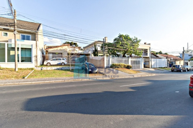 Terreno à Venda, 480 m² em Portão - Curitiba