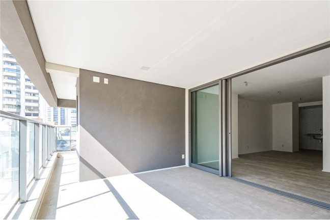 Imagem Imóvel com 3 Quartos à Venda,  em Moema - São Paulo