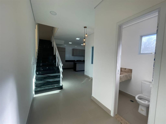 Imagem Sobrado com 3 Quartos à Venda, 130 m² em Flórida - Praia Grande Imagem Sobrado com 3 Quartos à Venda, 130 m² em Flórida - Praia Grande