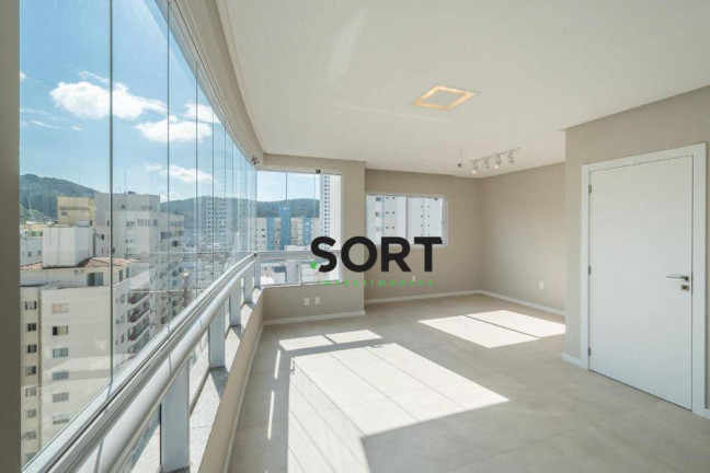 Imagem Cobertura com 4 Quartos à Venda, 240 m² em Centro - Balneário Camboriú