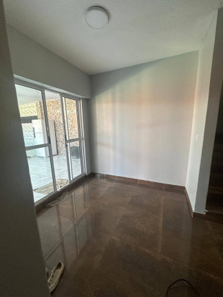 Imagem Casa com 4 Quartos à Venda, 200 m² em Recanto Dos Pássaros - Cuiabá Imagem Casa com 4 Quartos à Venda, 200 m² em Recanto Dos Pássaros - Cuiabá
