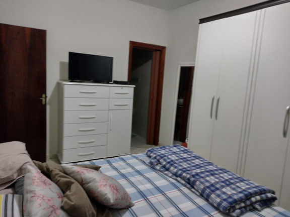 Imagem Casa com 3 Quartos à Venda,  em Residencial Arco-íris - Pindamonhangaba