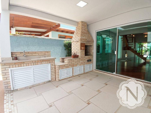 Imagem Sobrado com 3 Quartos à Venda, 217 m² em Vila São Paulo - Itanhaém Imagem Sobrado com 3 Quartos à Venda, 217 m² em Vila São Paulo - Itanhaém