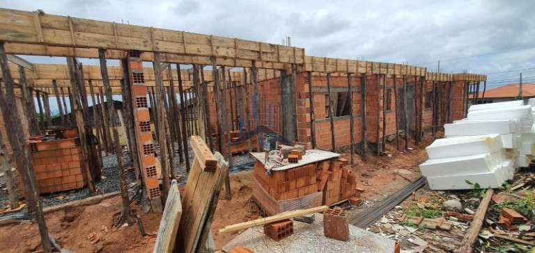 Imagem Sobrado com 2 Quartos à Venda, 75 m² em Aventureiro - Joinville