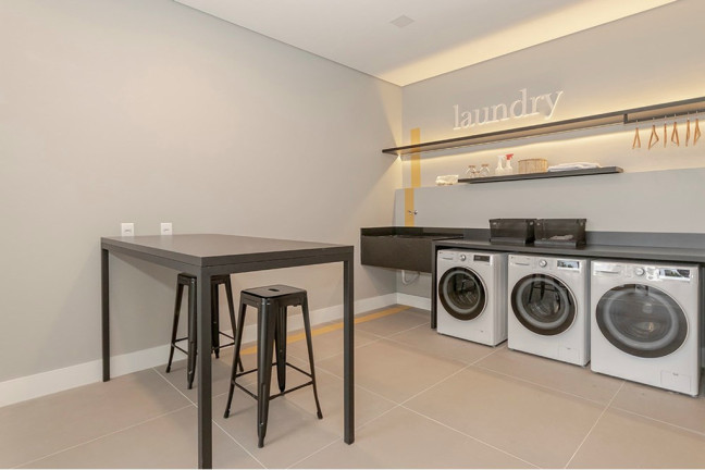 Imagem Apartamento com 1 Quarto à Venda, 43 m² em Moinhos De Vento - Porto Alegre Imagem Apartamento com 1 Quarto à Venda, 43 m² em Moinhos De Vento - Porto Alegre