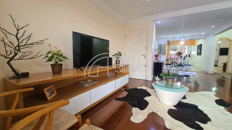 Imagem Apartamento com 3 Quartos à Venda, 136 m² em Pompéia - Santos Imagem Apartamento com 3 Quartos à Venda, 136 m² em Pompéia - Santos