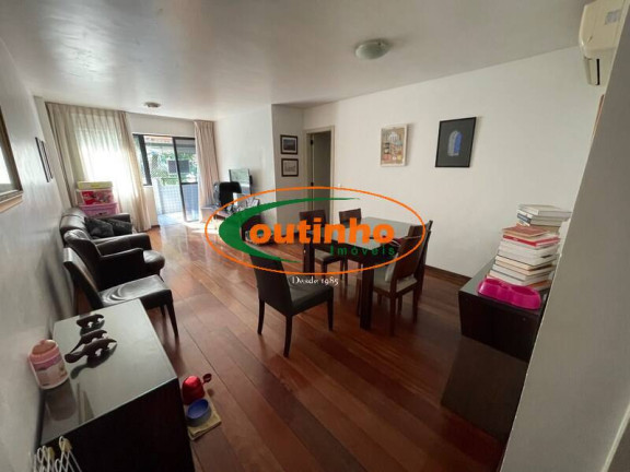 Imagem Apartamento com 3 Quartos à Venda, 115 m² em Tijuca - Rio De Janeiro Imagem Apartamento com 3 Quartos à Venda, 115 m² em Tijuca - Rio De Janeiro