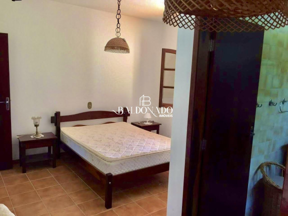 Imagem Imóvel com 4 Quartos à Venda, 3.850 m² em Centro - Extrema Imagem Imóvel com 4 Quartos à Venda, 3.850 m² em Centro - Extrema