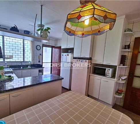 Imagem Casa com 5 Quartos à Venda, 230 m² em Jardim Virgínia - Guarujá Imagem Casa com 5 Quartos à Venda, 230 m² em Jardim Virgínia - Guarujá