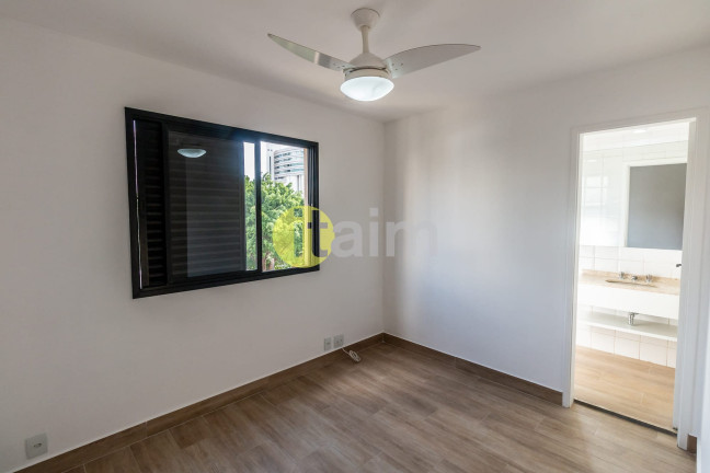 Imagem Apartamento com 2 Quartos à Venda, 60 m² em Vila Olímpia - São Paulo Imagem Apartamento com 2 Quartos à Venda, 60 m² em Vila Olímpia - São Paulo