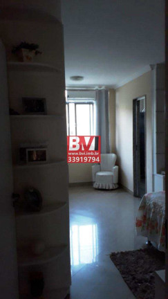Imagem Casa com 3 Quartos à Venda, 220 m² em Vila Da Penha - Rio De Janeiro Imagem Casa com 3 Quartos à Venda, 220 m² em Vila Da Penha - Rio De Janeiro