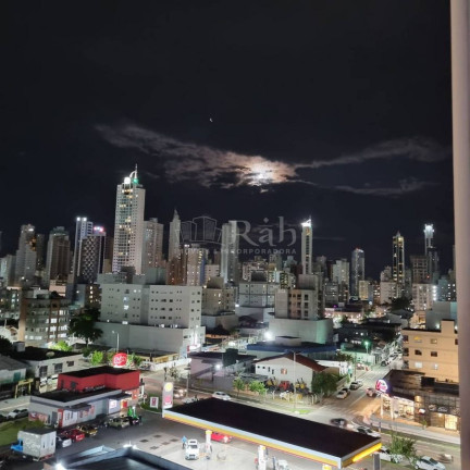 Imagem Apartamento com 3 Quartos à Venda, 80 m² em Nações - Balneário Camboriú Imagem Apartamento com 3 Quartos à Venda, 80 m² em Nações - Balneário Camboriú