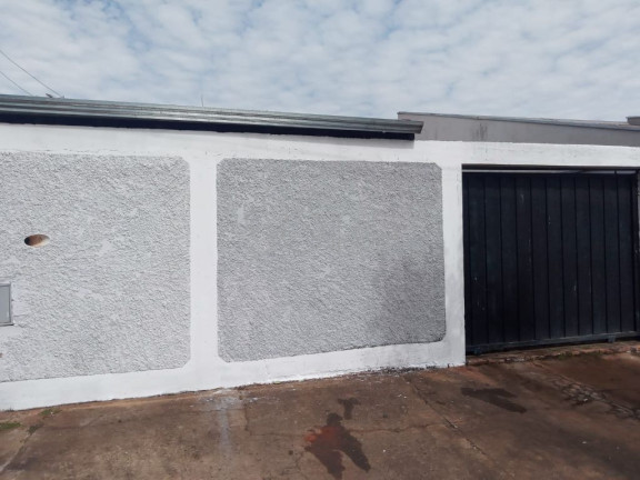 Casa com 2 Quartos à Venda, 160 m² em Conjunto Habitacional Victório De Santi - Araraquara