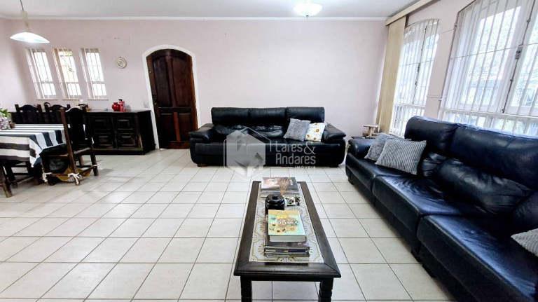 Imagem Sobrado com 4 Quartos à Venda, 300 m² em Vila Ipojuca - São Paulo Imagem Sobrado com 4 Quartos à Venda, 300 m² em Vila Ipojuca - São Paulo