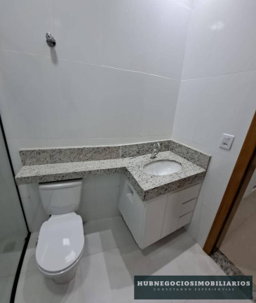 Imagem Casa com 3 Quartos à Venda, 250 m² em Ibituruna - Montes Claros