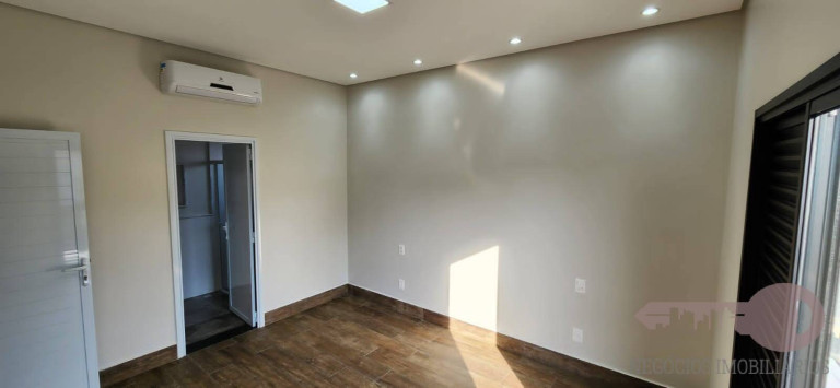 Imagem Casa com 3 Quartos à Venda, 300 m² em Sorocaba Imagem Casa com 3 Quartos à Venda, 300 m² em Sorocaba