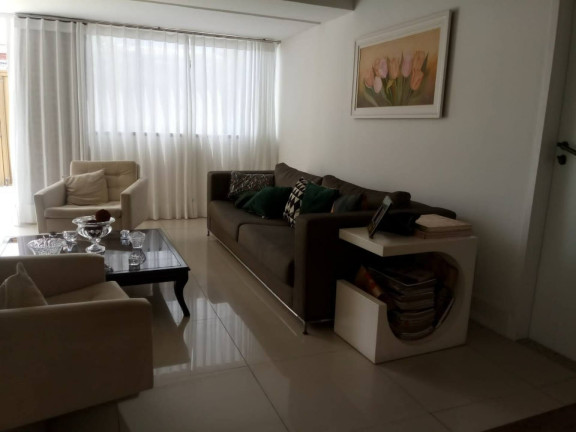 Imagem Casa com 5 Quartos à Venda, 375 m² em Suíssa - Aracaju Imagem Casa com 5 Quartos à Venda, 375 m² em Suíssa - Aracaju