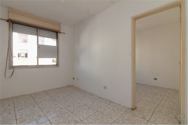 Imagem Imóvel com 1 Quarto à Venda, em Vila Nova - Porto Alegre Imagem Imóvel com 1 Quarto à Venda, em Vila Nova - Porto Alegre