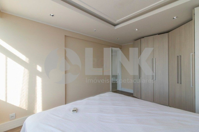 Imagem Apartamento com 2 Quartos à Venda, 81 m² em Centro Histórico - Porto Alegre