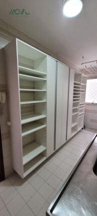 Imagem Imóvel com 1 Quarto para Alugar, 50 m² em Centro - Curitiba Imagem Imóvel com 1 Quarto para Alugar, 50 m² em Centro - Curitiba