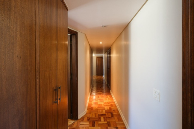 Imagem Imóvel com 4 Quartos à Venda, em Jardim Paulista - São Paulo Imagem Imóvel com 4 Quartos à Venda, em Jardim Paulista - São Paulo