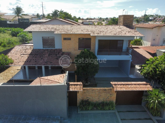 Imagem Casa com 4 Quartos para Alugar, 500 m² em Candelária - Natal Imagem Casa com 4 Quartos para Alugar, 500 m² em Candelária - Natal