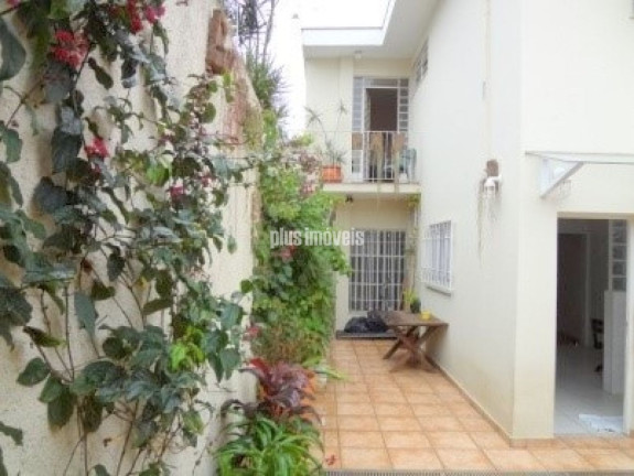 Casa com 3 Quartos à Venda, 240 m² em Alto Da Boa Vista - São Paulo