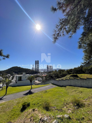 Imagem Terreno à Venda, em Barra - Balneario Camboriu Imagem Terreno à Venda, em Barra - Balneario Camboriu