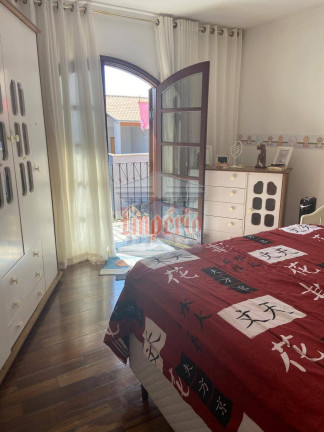 Imagem Casa com 3 Quartos à Venda, 170 m² em Cidade São Jorge - Santo André Imagem Casa com 3 Quartos à Venda, 170 m² em Cidade São Jorge - Santo André