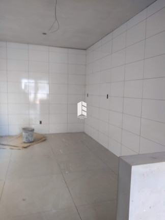 Imagem Casa com 3 Quartos à Venda, 110 m² em Camobi - Santa Maria