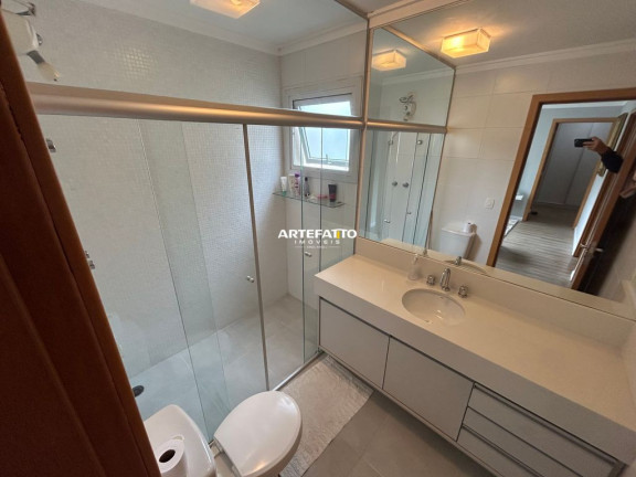 Imagem Casa de Condomínio com 4 Quartos à Venda, 215 m² em Interlagos - São Paulo