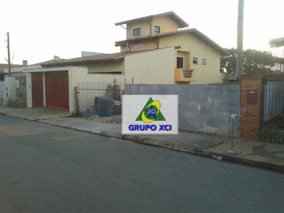 Imagem Casa com 4 Quartos à Venda, 220 m² em Parque Taquaral - Campinas Imagem Casa com 4 Quartos à Venda, 220 m² em Parque Taquaral - Campinas