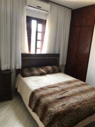 Imagem Casa com 4 Quartos à Venda, 350 m² em Alphaville - Santana De Parnaíba Imagem Casa com 4 Quartos à Venda, 350 m² em Alphaville - Santana De Parnaíba